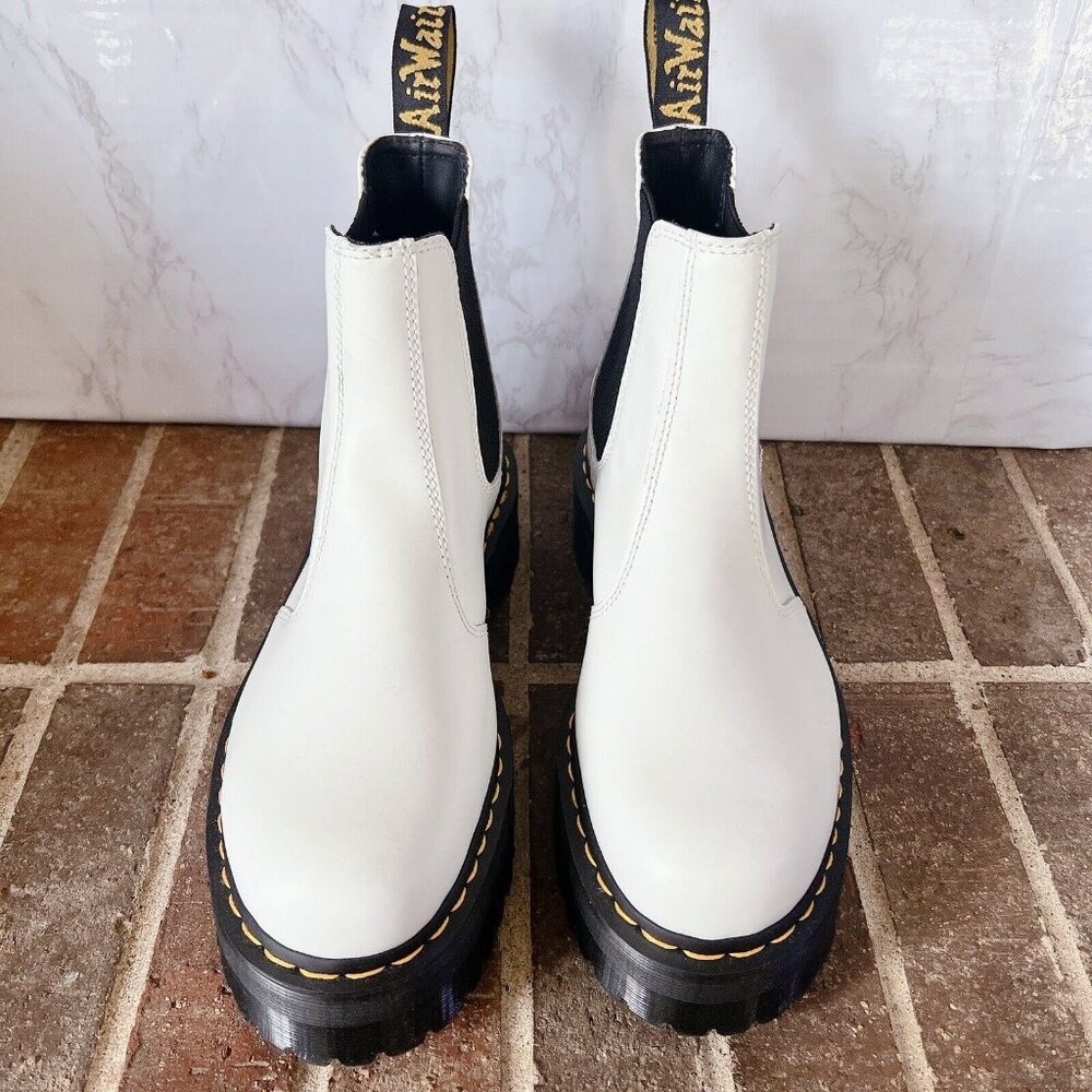 Dr. Martens 2976 Quad Platform Chelsea Boot White Leather Womens US 6 - Picture 4 of 11